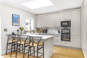 Kitchen- click for photo gallery